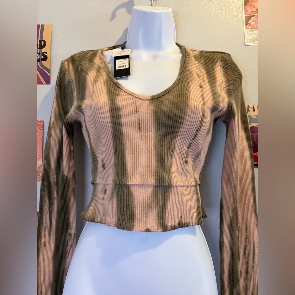 Fashion Nova Pink and Green Crop Top